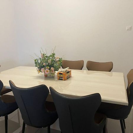 Homestay Idamanku ชาห์อาลัม ภายนอก รูปภาพ