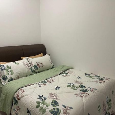 Homestay Idamanku ชาห์อาลัม ภายนอก รูปภาพ