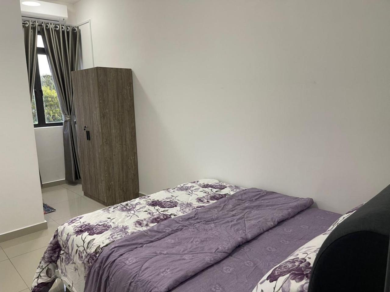 Homestay Idamanku ชาห์อาลัม ภายนอก รูปภาพ